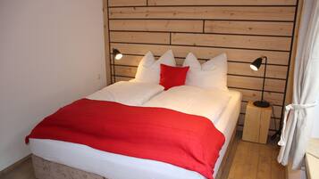 Design-Apartment (Upper Floor) | Schreibtisch, Bügeleisen/Bügelbrett, kostenlose Babybetten