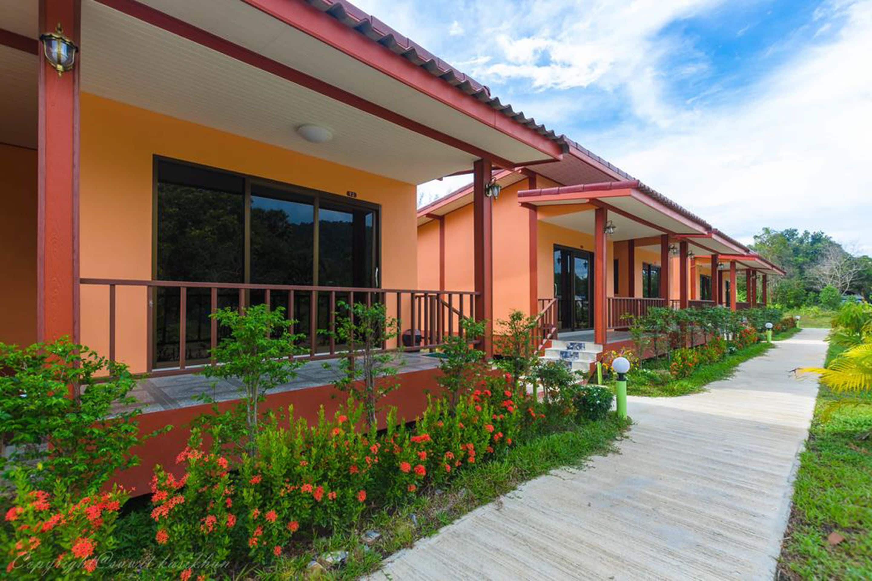 Photo - Toongyoong Longbeach Resort SHA Plus