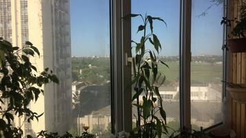 Classic-Apartment, Gemischter Schlafsaal, Balkon, Stadtblick | Balkon