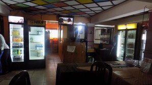 Lobby - College Inn (Kampala)