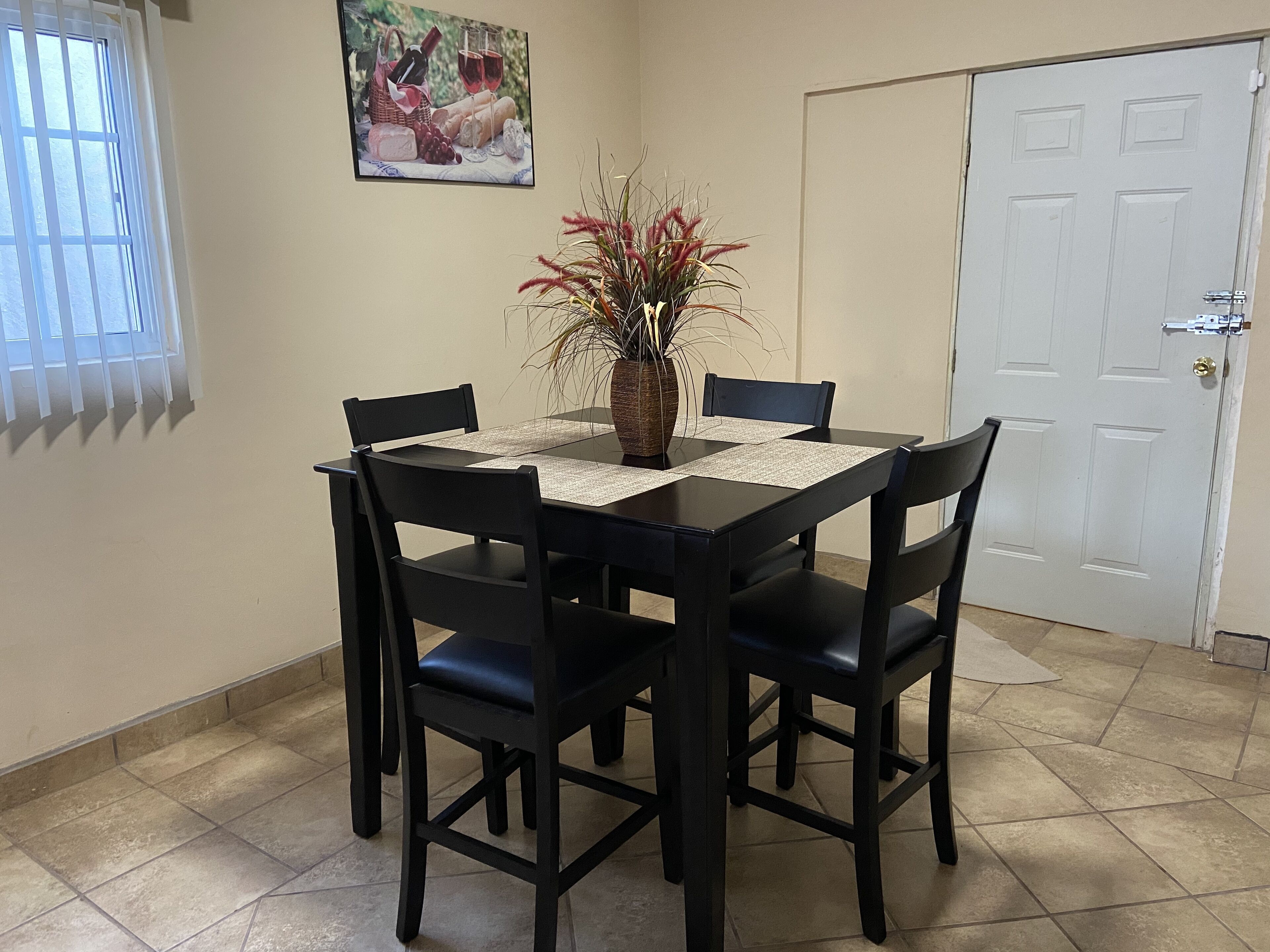 Photo - Casa Flores & Flores