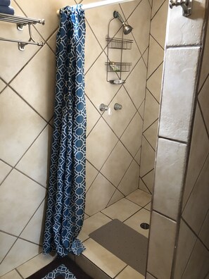 Casa conforto, 3 quartos | Chuveiro