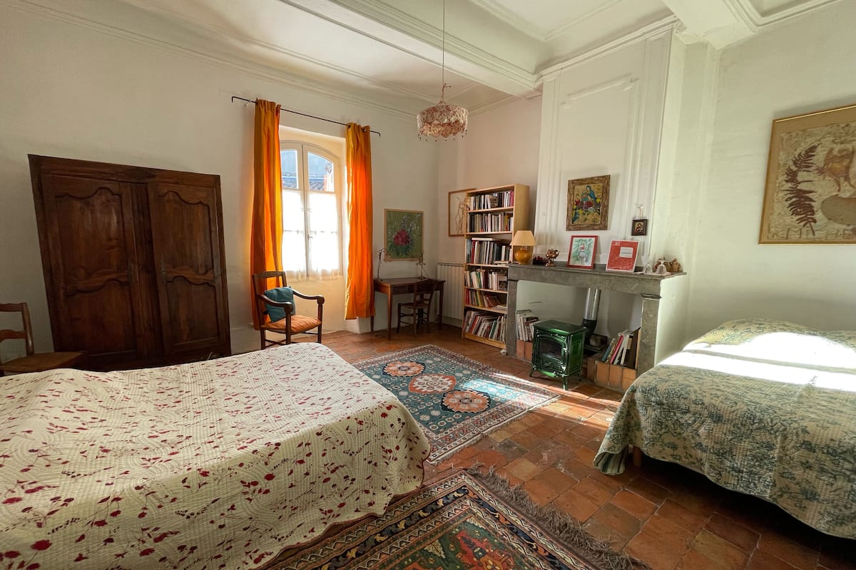 Family Quadruple Room, 2 Double Beds, Private Bathroom (Lilah) | City view