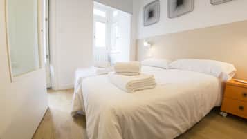 Apartment, 1 Bedroom | 2 bedrooms, individually decorated, individually furnished