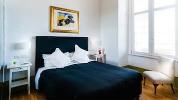 Double or Twin Room | In-room safe, desk, free WiFi, bed sheets