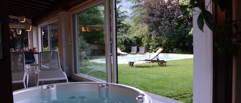 Sauna, bain Ă remous, hammam, hammam, soins corporels