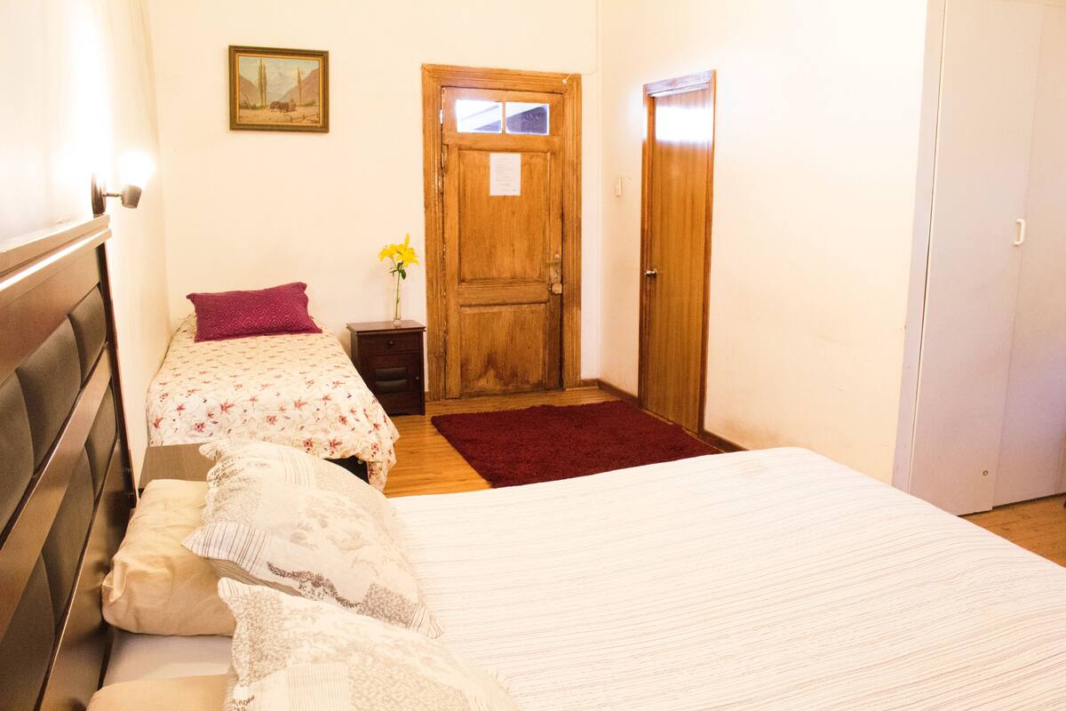 Family Room, Multiple Beds | Desk, free cribs/infant beds, rollaway beds, free WiFi