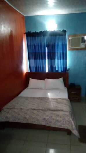 Classic Single Room