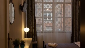 Twin Room, Private Bathroom (Exterior) | Desk, blackout drapes, WiFi (free), bed sheets - BoRooms (Rome)