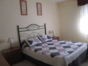 2 Schlafzimmer, Bügeleisen/Bügelbrett, WLAN, Bettwäsche