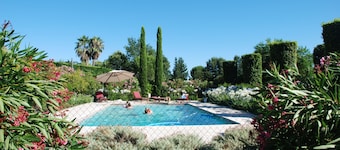 Penthouse. 4 pers. Private Solarium Terrace 105m2, pool 12 m by 6