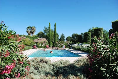Penthouse. 4 pers. Private Solarium Terrace 105m2, pool 12 m by 6