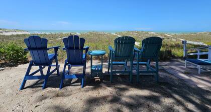 Beachfront Cottages GARDEN at Beautiful Sandy Shores on Gulf of America