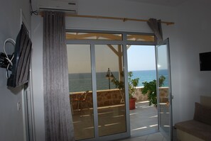 Quadruple Room, Beach View | View from room - Hotel Te Stefi (Himarë)