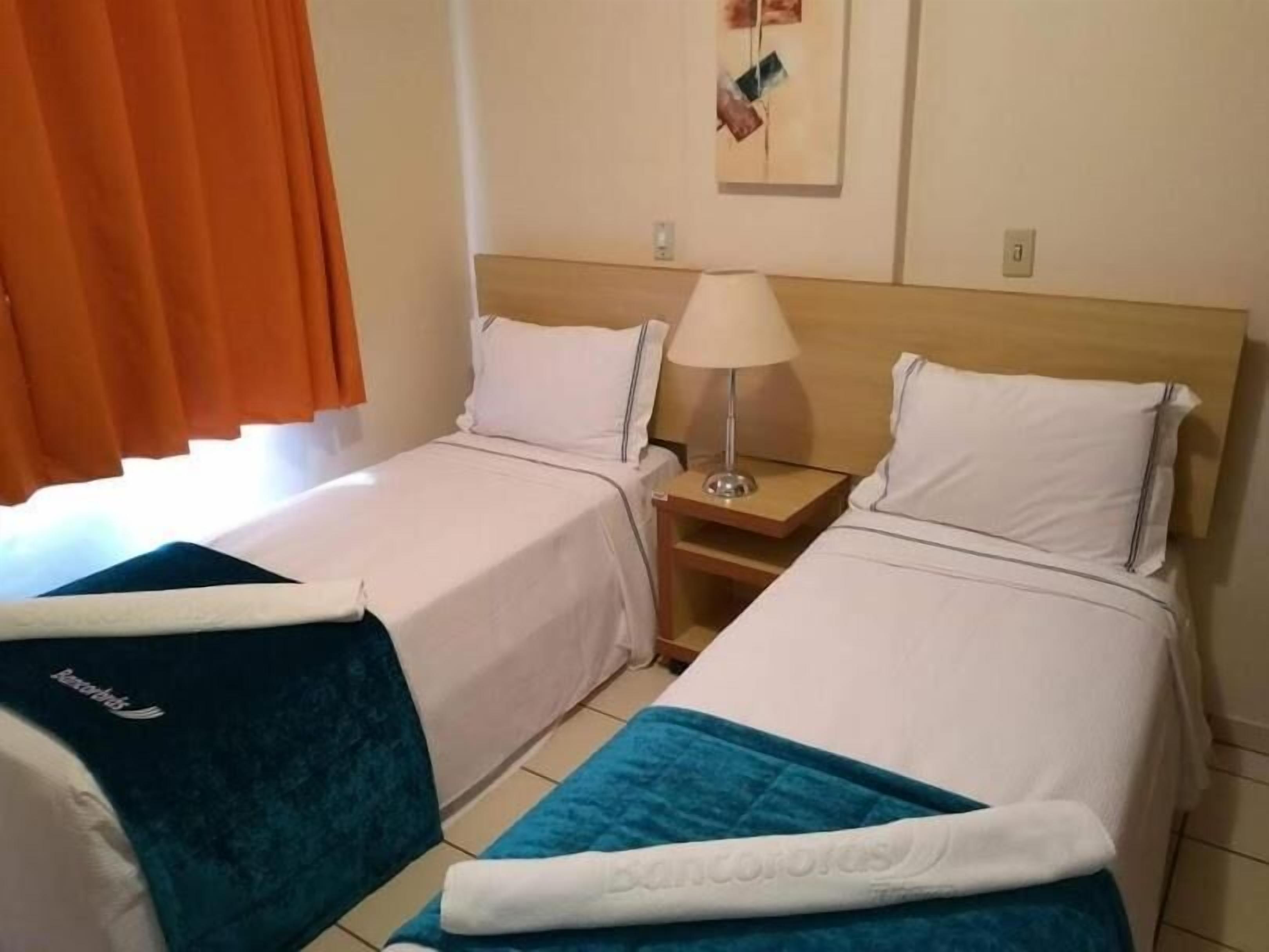 minibar, in-room safe, free wifi, bed sheets