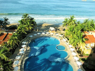 Aca Suites Ixtapa