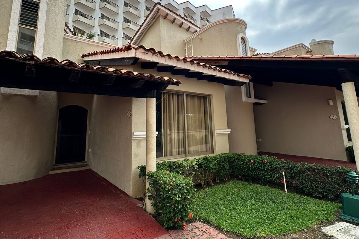 Family Villa, 3 Bedrooms, Kitchen, Garden View | Room amenity