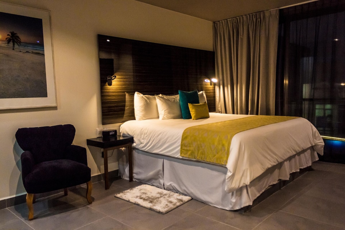 Minibar, in-room safe, desk, blackout curtains