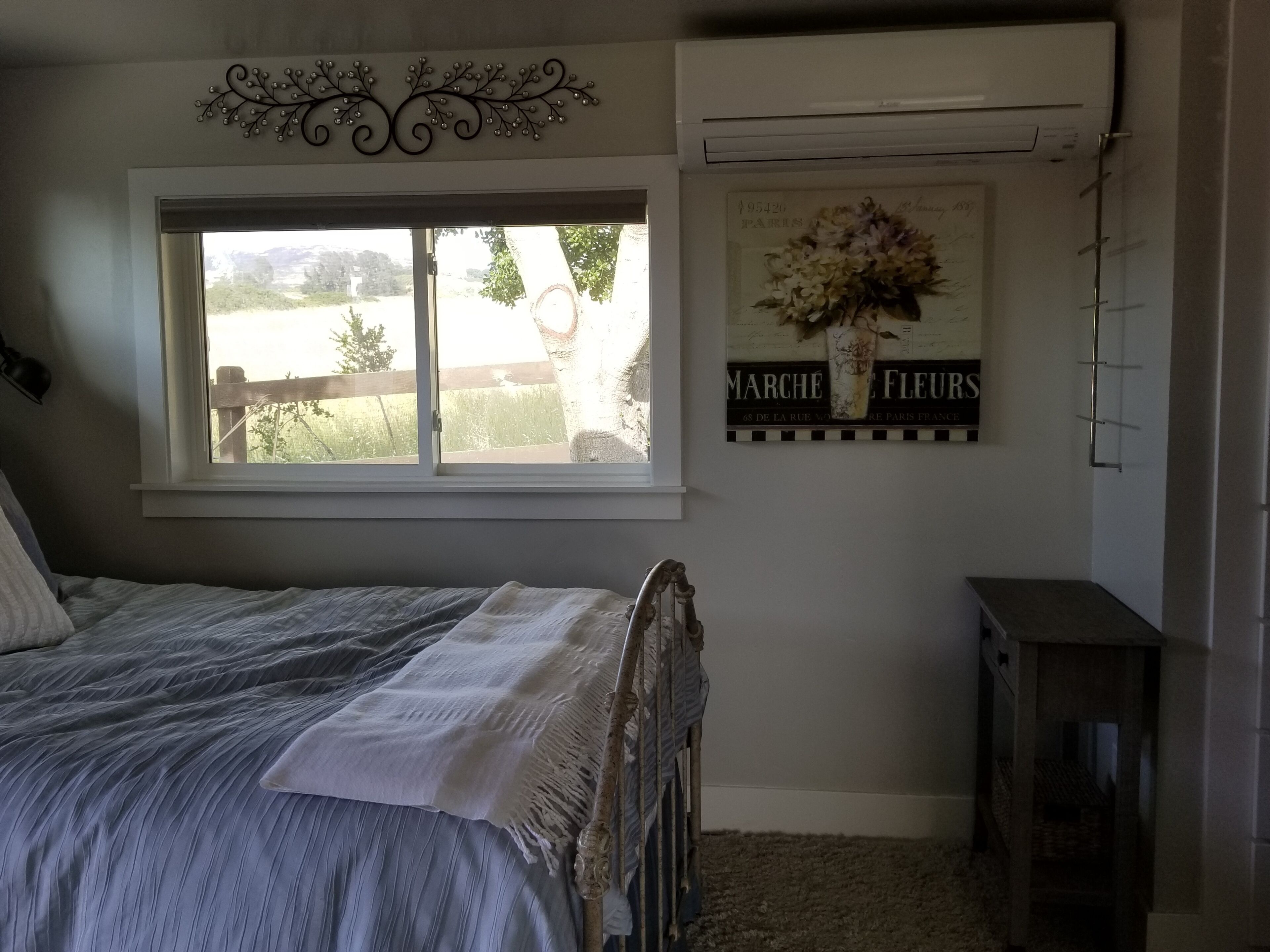 Charming Cottage / Guest House 2 miles from Downtown Napa
