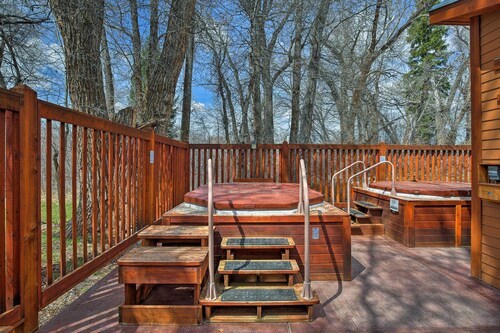 Cozy Driggs Condo w/ Hot Tub & Ski Shuttle Service