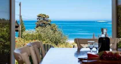 Vue sur l'océan dans le luxe entoure