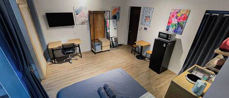 Skrivebord, strygejern/strygebræt, gratis Wi-Fi, sengetøj