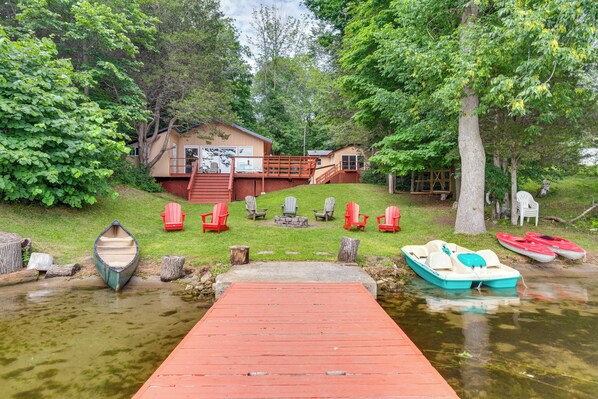Property grounds - Whitefish Lake: Waterfront Cottage w/ Boat Dock! (Lyndhurst)