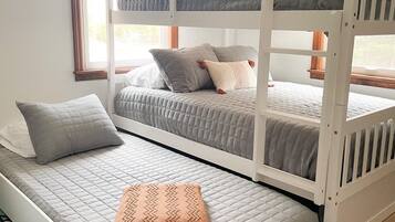 2 chambres, lit parapluie, Wi-Fi gratuit, draps fournis