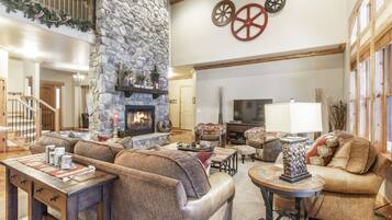 Smart TV, fireplace, DVD player, foosball