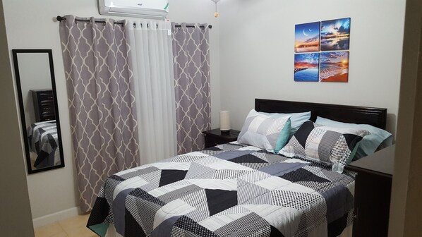 2 bedrooms, soundproofing, iron/ironing board, WiFi