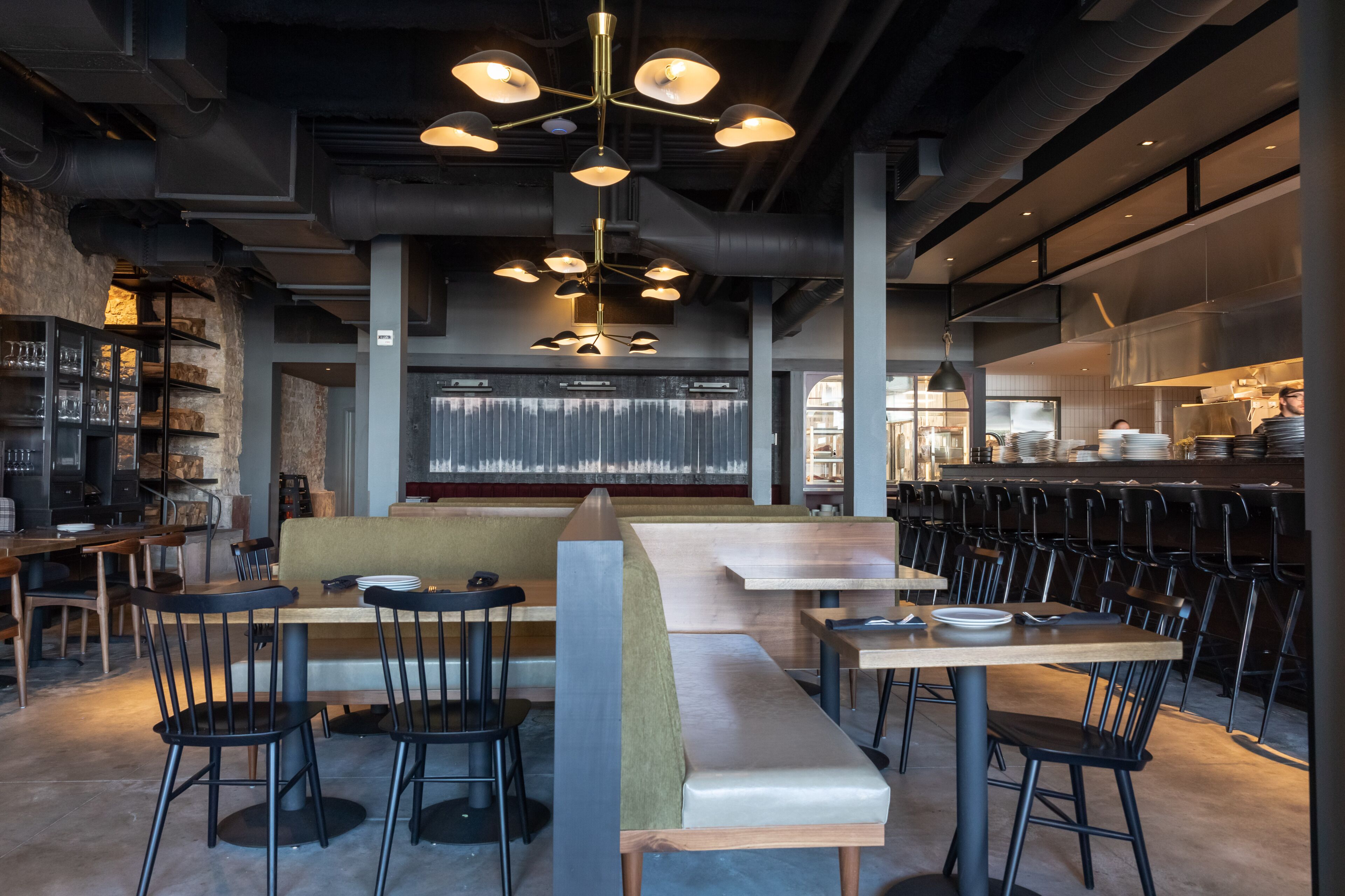 lunch and dinner served, american cuisine