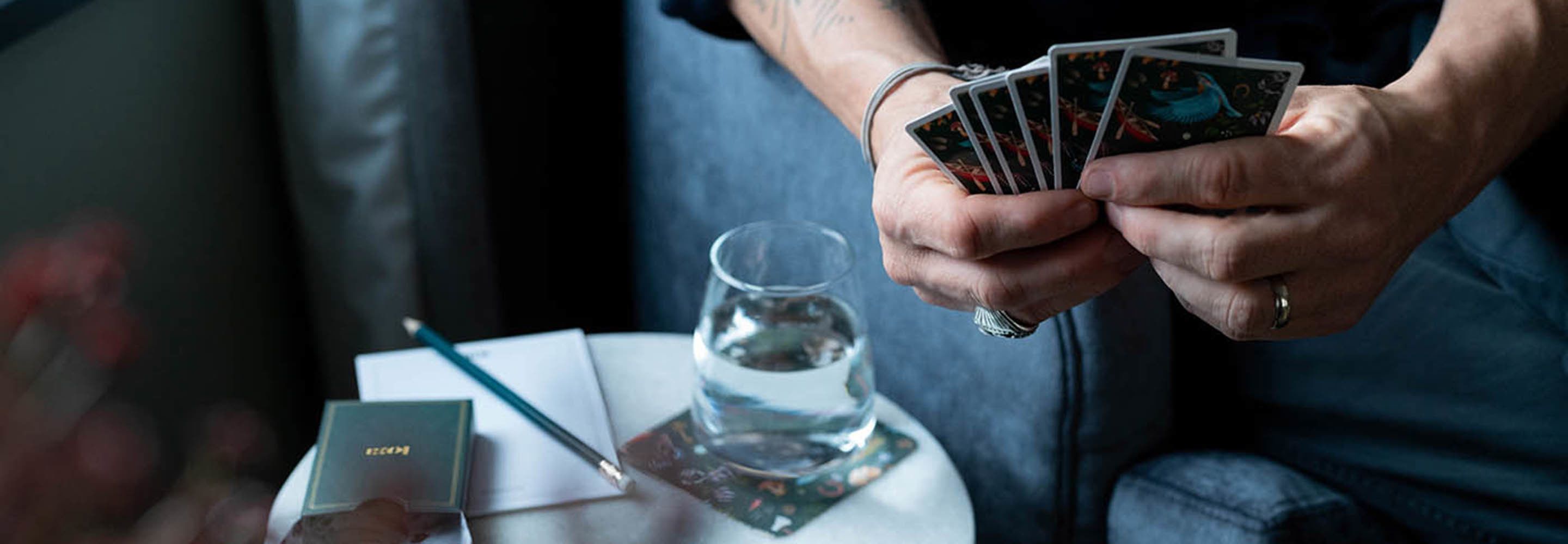 lunch and dinner served, american cuisine