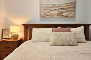 4 bedrooms, WiFi - Sandy Escape Holiday House Fraser Island, Kingfisher Bay Resort, K'gari (Fraser Island)