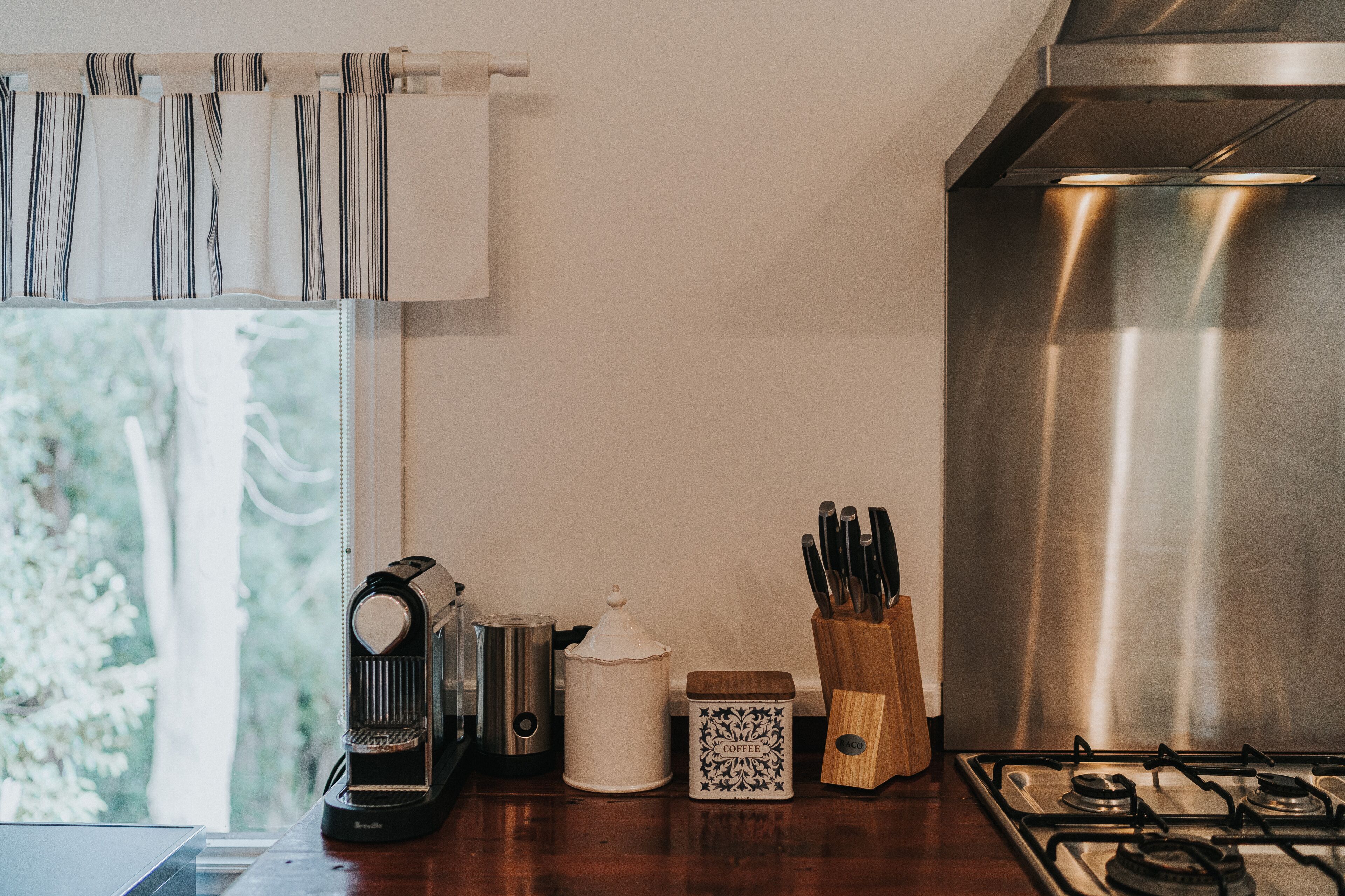 Wild Orchid Olinda ~ Private Luxury self contained Cottage ~ Dandenong Ranges — image 18