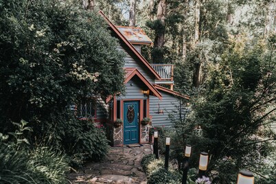 Wild Orchid Olinda ~ Private Luxury self contained Cottage ~ Dandenong Ranges