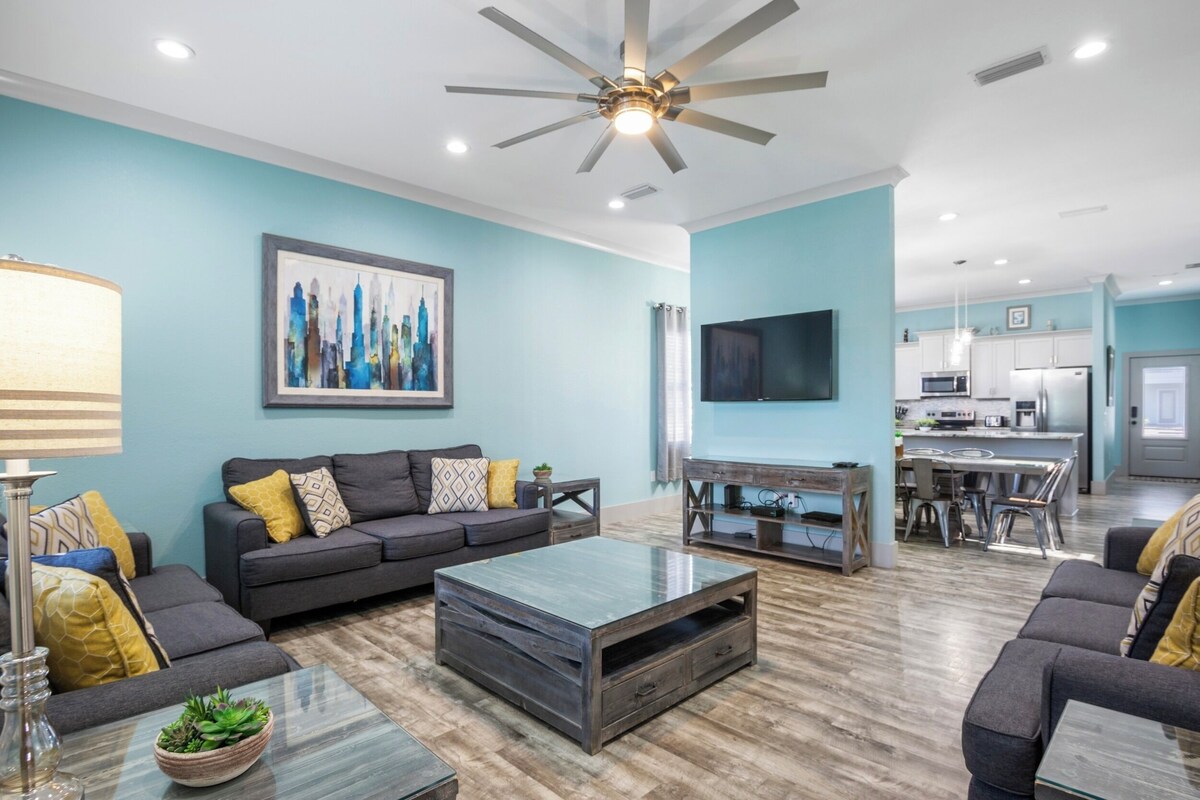 Photo 12 of Blue Coconut: Private Pool, 6-Seater Golf Cart, Steps to Beach