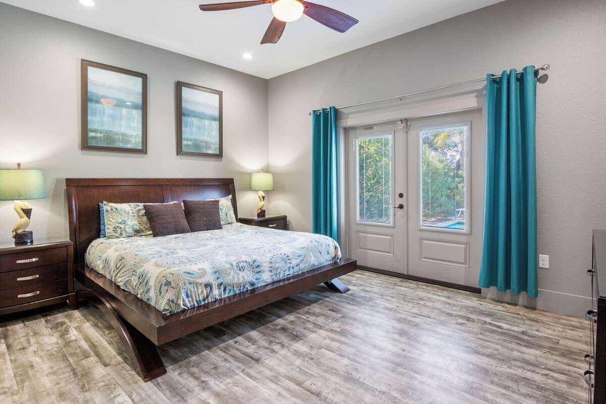 Photo 14 of Blue Coconut: Private Pool, 6-Seater Golf Cart, Steps to Beach