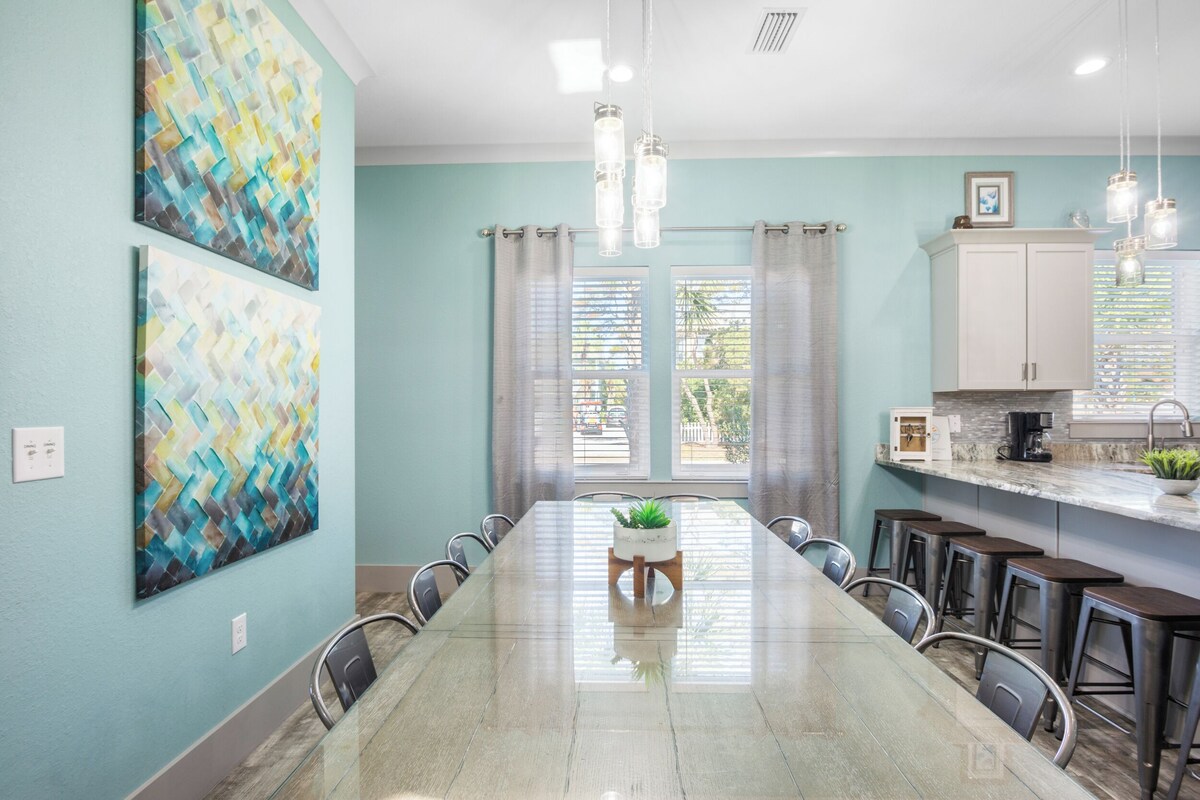 Photo 13 of Blue Coconut: Private Pool, 6-Seater Golf Cart, Steps to Beach