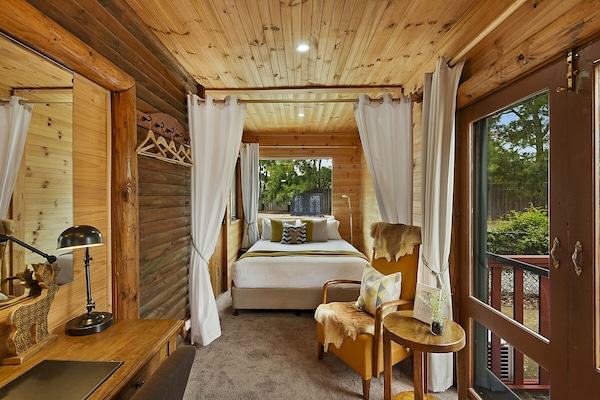 Whitetail bedroom