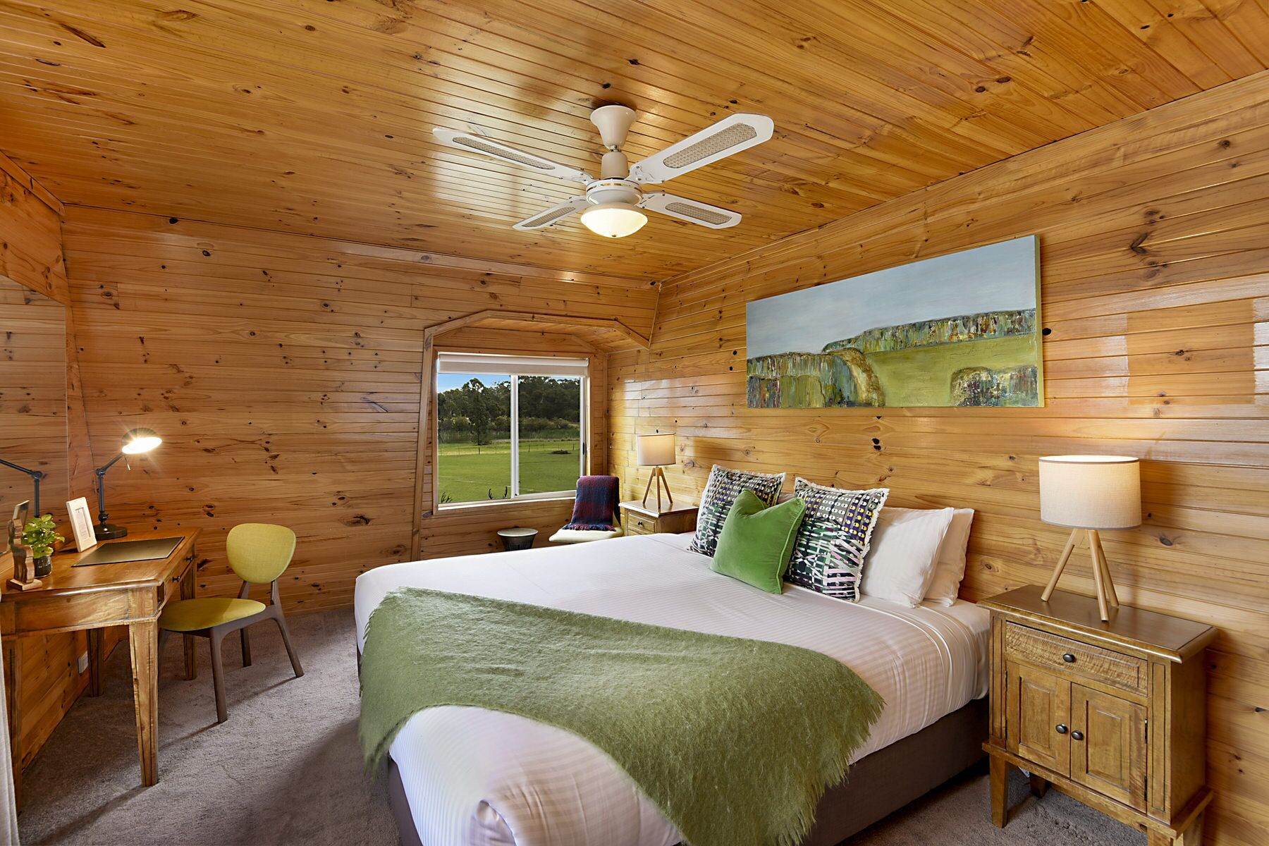 Hunter Valley Lodge & Retreat - STAYZ HOLIDAY HOME FINALIST   — image 17