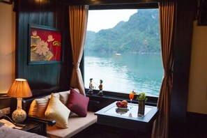 View from property - Dragon Legend Cruise (Ha Long)