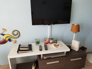 3 bedrooms, travel crib, free WiFi, bed sheets - Luquillo, 18th Floor With Ocean Front  (Luquillo)