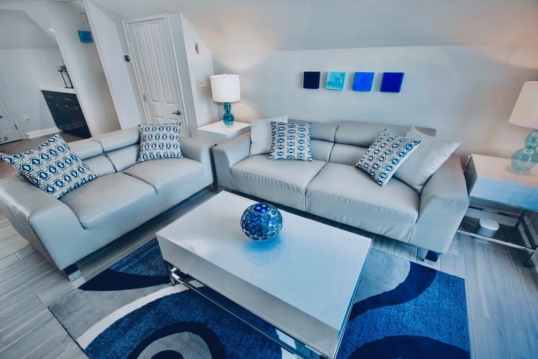 AMAZING BEACH FRONT WEST END PENTHOUSE- THE SANDPIPER ,  DISCOUNTS OFFERED 