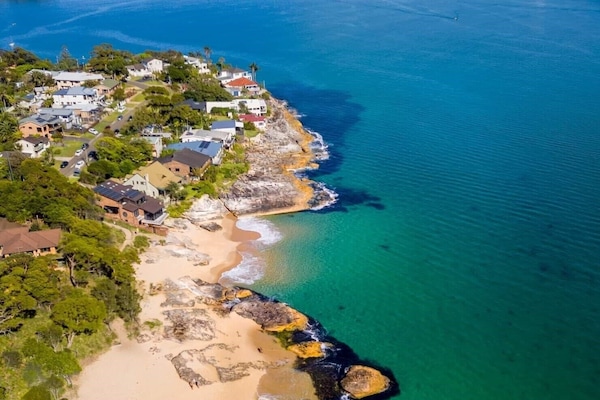 Nearby Jibbon beach