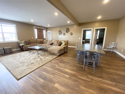 407 S. Madison Ave, Watkins Glen