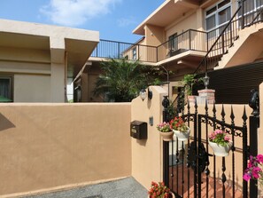 Fachada da propriedade