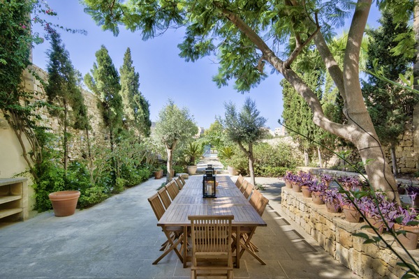 Ristorazione all'aperto