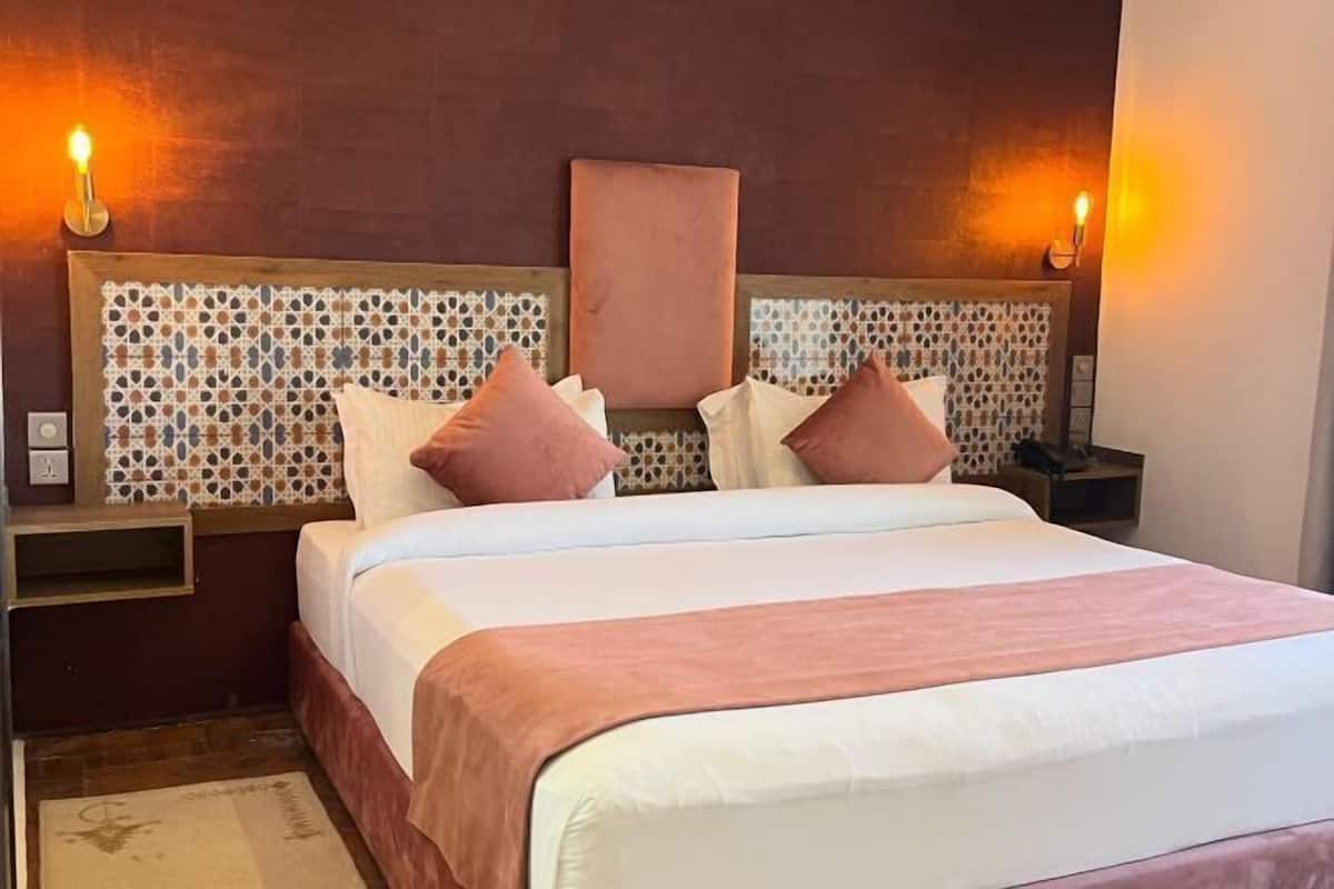 1 chambre, literie de qualité, minibar, coffre-fort