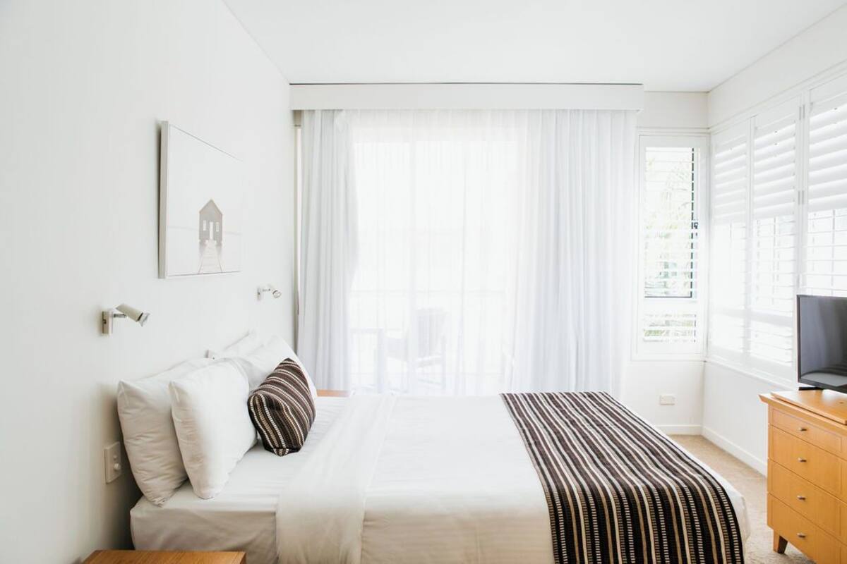 Standard Apartment, 2 Bedrooms | 1 bilik tidur, seterika/papan seterika, Wi-fi percuma 