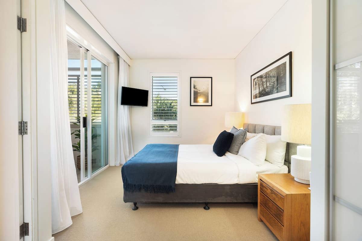 1 Schlafzimmer, individuell dekoriert, individuell eingerichtet
